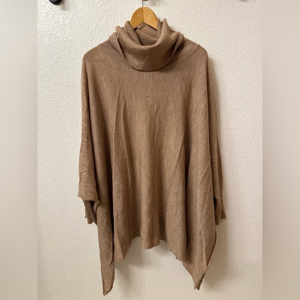 Neiman Marcus Turtle Neck Tan Poncho One Size